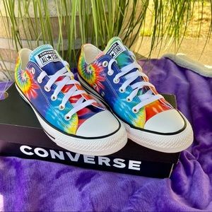 Converse Chuck Taylor All Star Ox Rainbow Tie-Dye Womens Size 9 BRAND NEW IN BOX